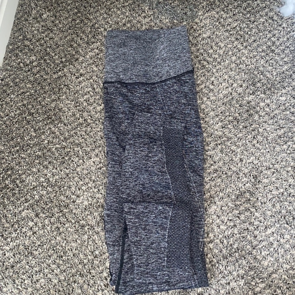 Gray leggings